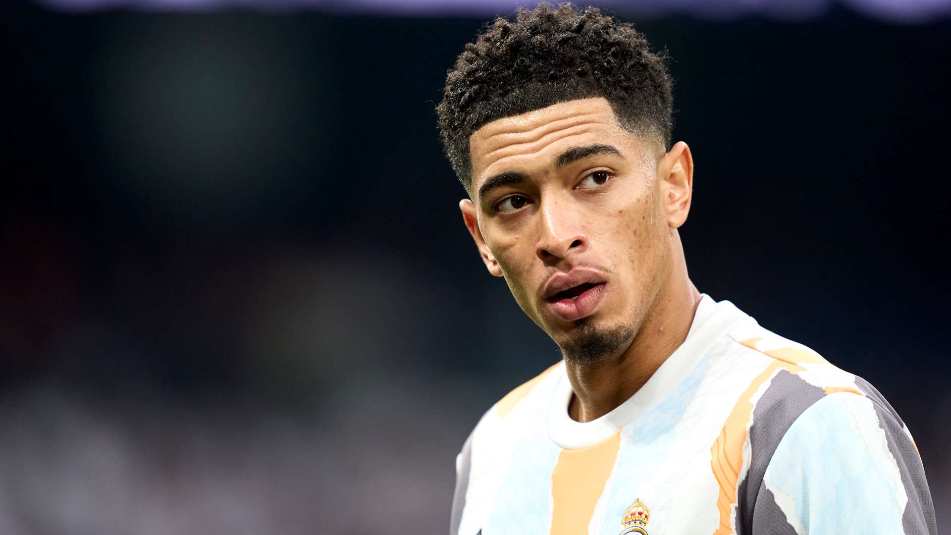 点对决中 点对决中